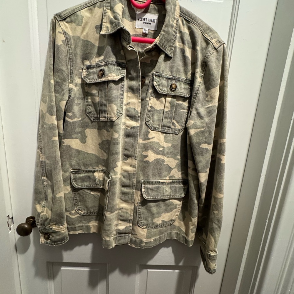 Velvet Heart Women's Green Camo Jean Jacket